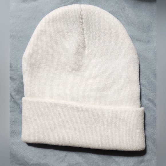 Snow White Beanie women mens Pic Does Not Show How WHITE - Picture 2 of 4